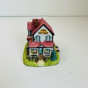 International Resourcing Liberty Falls Susan’s Hat Shop House Figurine AH127